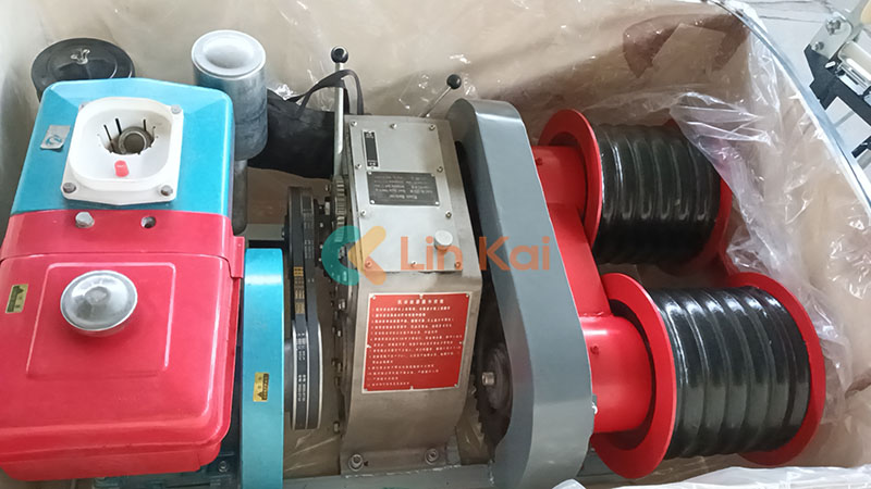 Le apparecchiature per l'energia elettrica di Ningbo LingKai raggiungono l'Oman