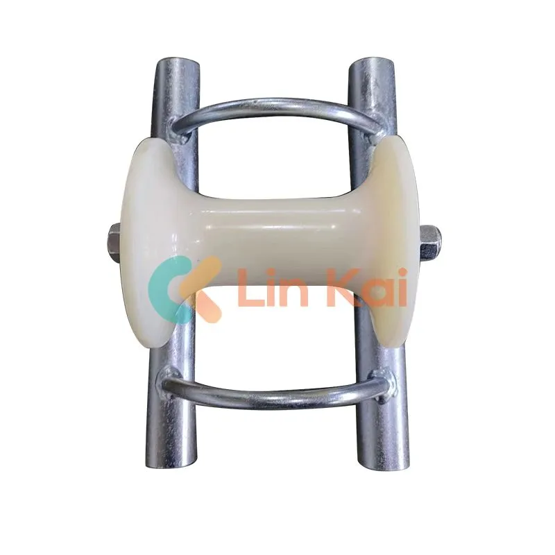 Rullo tiracavi con pulegge in nylon